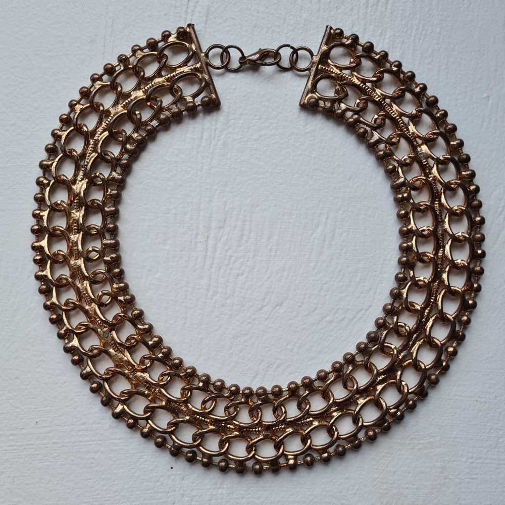 #5 Unique VINTAGE Gold Coloured Statement Necklace Eye Catching - Picture 3 of 6